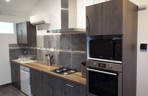 Avignon Apartment | Homerez - Apartment in Avignon