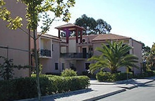 Solfara Mare Apartment | Inviting Rossano Apartment with Pool & Oceanfront Views