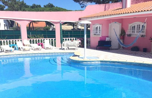 Monserrate Apartment | Homerez - Appartement 3 km away from the beach for 7 ppl. with shared pool