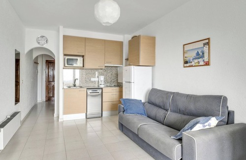 Llanca Apartment | Beachside Apartment with Shared Pool - 10/10 Guest Rated