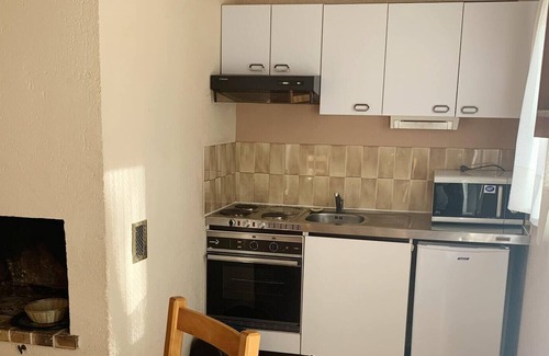 Leyme House | Homerez - Beautiful house for 5 ppl. with shared pool and terrace at Leyme