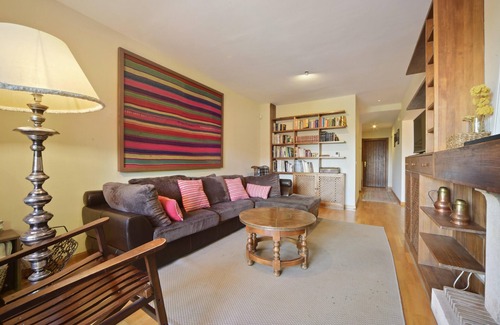 Navacerrada Villa | Inviting Villa for 10 with Pool & Spa in Navacerrada
