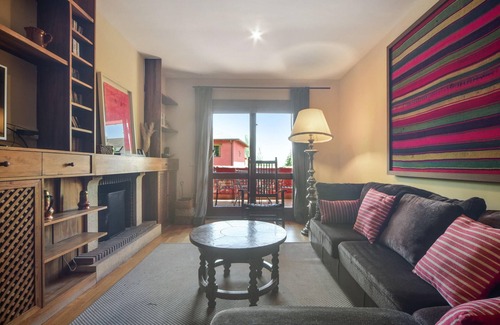 Navacerrada Villa | Inviting Villa for 10 with Pool & Spa in Navacerrada