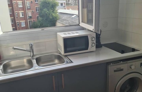 Clichy Apartment | Homerez - Bright Studio in Clichy 27 m² + parking