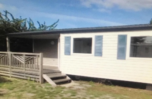 Banes House | Homerez - Bungalow for 4 ppl. with shared pool and terrace at Argences-en-Aubrac