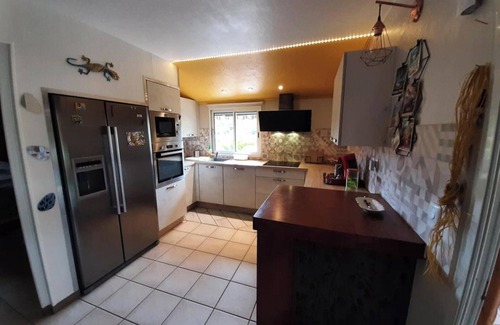 Saint-Joseph Ski Chalet | Discover Homerez Chalet in Saint-Joseph with Ocean View