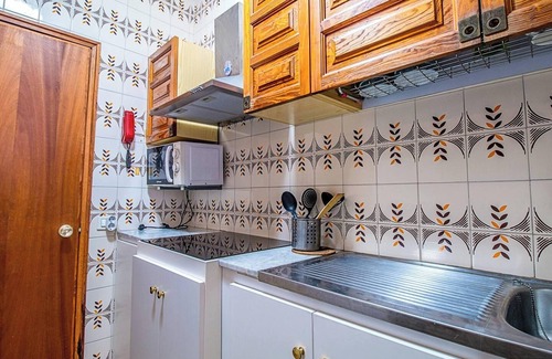 Sardina Apartment | Beachside Retreat: Cozy Apartment for 4 Near Gáldar