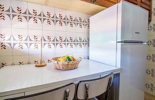 Sardina Apartment | Beachside Retreat: Cozy Apartment for 4 Near Gáldar