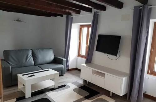Baztan Apartment | Homerez - Charming Apartment in Sare with Mountain View