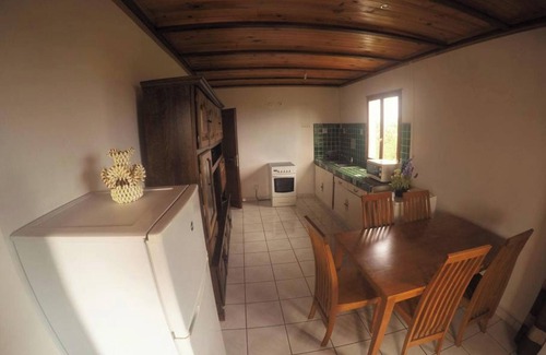Petite-ÃŽle Apartment | Exceptional Oceanfront Apartment in Le Tampon with Pool