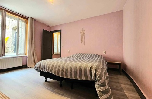 Mons Apartment | Homerez - Charming flat in the heart of Mons