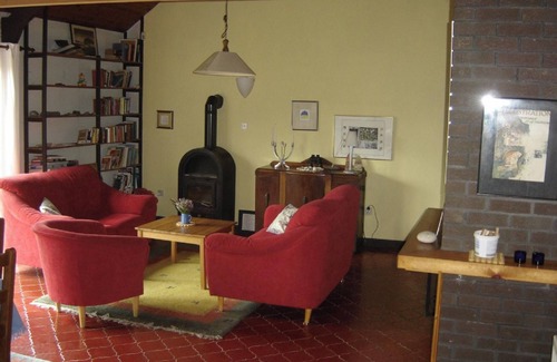 Laghy House | Pet-Friendly House in Laghy with Garden & Ocean Views