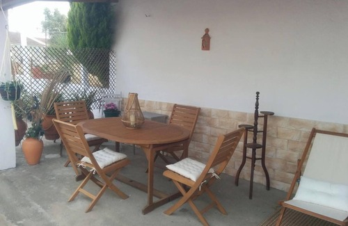 Sao Vicente do Paul House | Inviting House in Santarém with Pool and Family Amenities