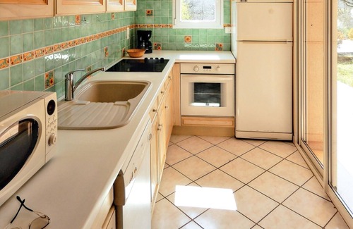 Loubressac Villa | Perfect Villa for 8 with Pool, Garden & Terrace in Loubressac