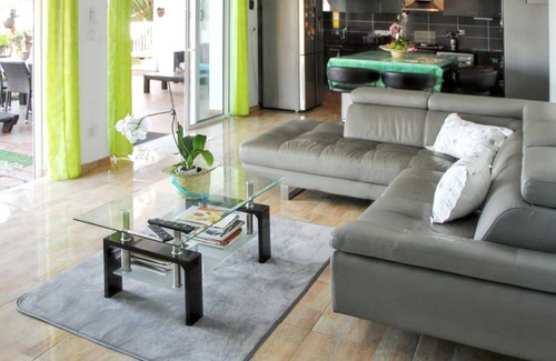 Le Tampon Villa | Discover Homerez Villa in Le Tampon with Private Pool