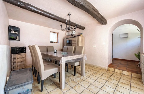 Fayence Villa | Inviting Villa with Private Pool in Fayence