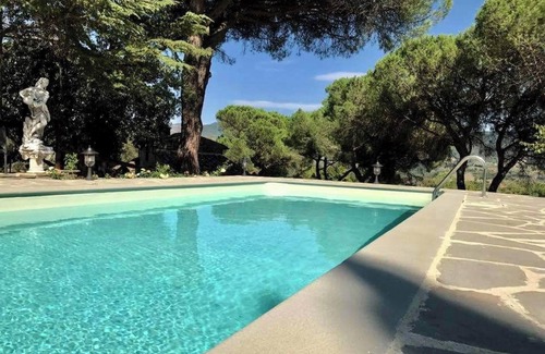 Pieve al Bagnoro Villa | Inviting Villa in Arezzo with Pool, Garden, and Terrace