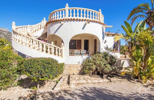 La Canuta Villa | Homerez - Charming villa with pool in Calpe - Stunning views