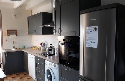 Plehedel House | Cozy Family Retreat with Garden Near Plehedel Beach