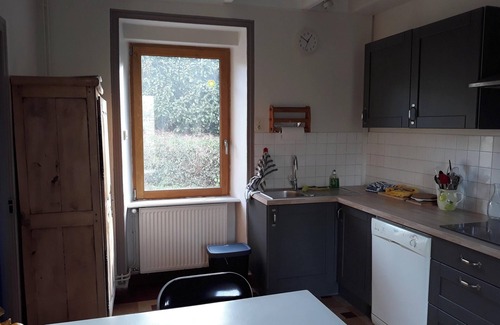 Plehedel House | Cozy Family Retreat with Garden Near Plehedel Beach