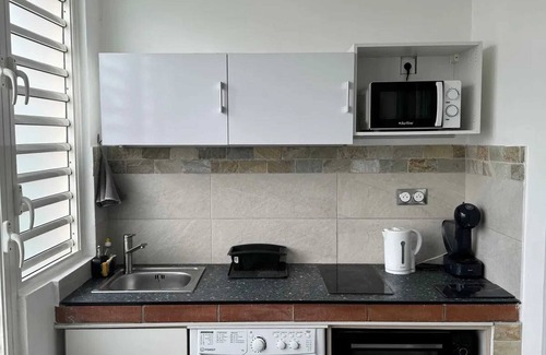 Sainte-Anne Apartment | Cozy Studio Near Beach with Pool and Garden - Guest Rated 10/10