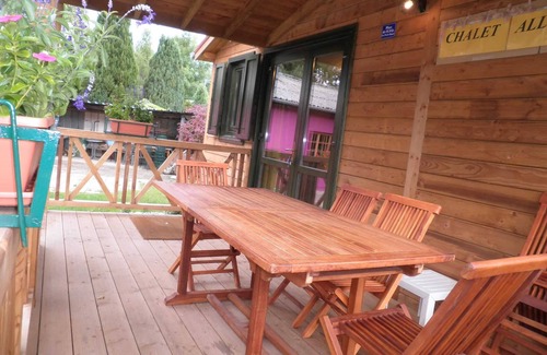 Ranspach Ski Chalet | Homerez - Cosy Chalet in Ranspach