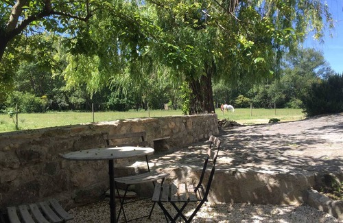 Valaurie Apartment | Homerez - Cosy studio in Valaurie with shared pool 40 m²