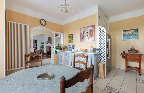 Bourre Villa | Elegant Villa in Bourré with Private Pool & Ocean Views