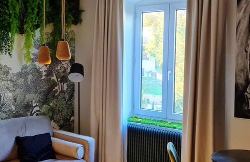 Saint-Cyr-au-Mont-d'Or Apartment | Homerez - Amazing appartement for 2 ppl. at Saint-Cyr-au-Mont-d'Or