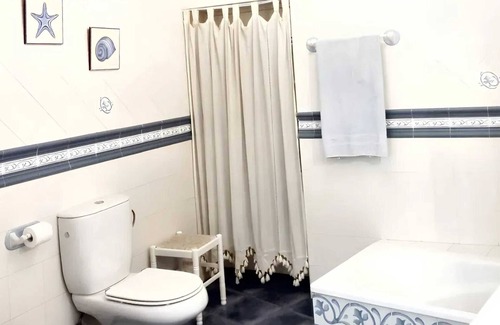 Alcala de los Gazules House | Relaxing House with Terrace in Alcalá de los Gazules