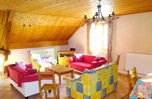 Villar-Saint-Pancrace House | Homerez - House 1 km away from the slopes for 20 ppl. at Villar-Saint-Pancrace