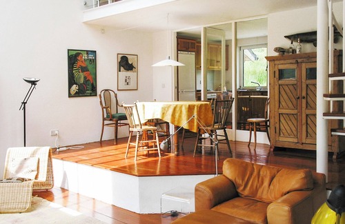Tourmakeady House | Relaxing Retreat with Lake View and Pool Amenities
