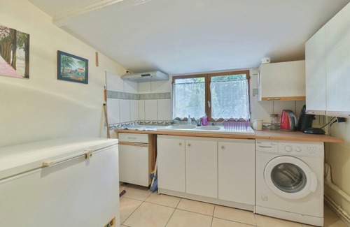Villenauxe-la-Grande House | Relaxing House with Garden and Pool in Villenauxe