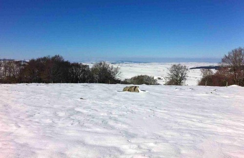 Les Salces House | Homerez - House 5 km away from the slopes for 4 ppl. with terrace at Les Salces
