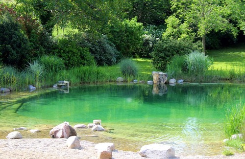 Saint-Cybranet House | Homerez - House for 8 ppl. with shared pool and terrace at Saint-Cybranet
