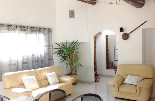 Jouques House | Homerez - House for 6 ppl. with swimming-pool, garden and terrace at Jouques