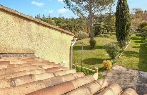 Loriol-du-Comtat House | Perfect Retreat: House with Garden & Terrace in Loriol-du-Comtat