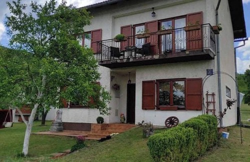 Donji Lapac House | Relaxing Getaway: Spa House with Pool in Donji Lapac