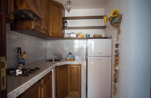 Canneto House | Cozy Sea View House for 3 Near Lipari Beach - Guest Rated 9.8