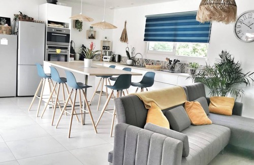Neoules House | Homerez - House in Néoules with private pool