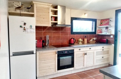 Saint-Selve House | Pet-Friendly Retreat with Garden at Saint-Selve - Rated 9/10