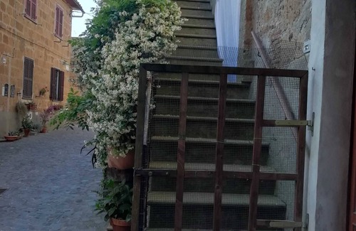 Barbarano Romano House | Charming House with Terrace for 4 in Barbarano Romano