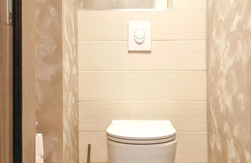 Balbronn House | Relaxing Getaway at Homerez with Private Jacuzzi in Balbronn