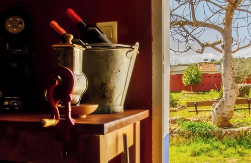 Picon House | Relaxing House with Pool and Garden for 6 in Picón