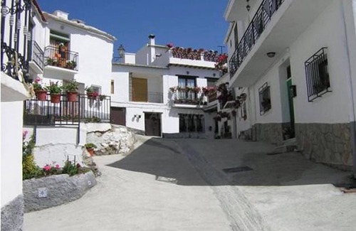 Yegen House | Scenic Yegen House with Mountain Views and Spa Amenities