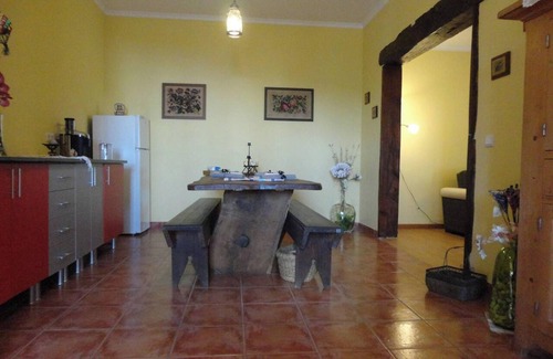 Ponta do Sol House | Best Family Retreat Near Beach with Pool & Ocean Views