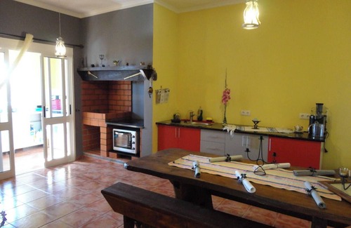Ponta do Sol House | Best Family Retreat Near Beach with Pool & Ocean Views