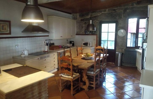 Gondomar House | Relaxing Retreat with Pool, Ocean Views Near the Beach