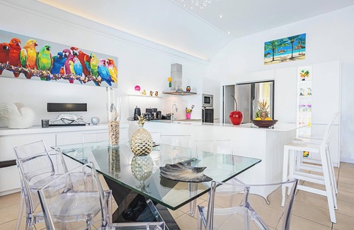 Saint-Francois Villa | Elegant Villa with Pool and Ocean Views in Saint-François