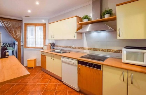 Rota Apartment | Beachside Apartment for 4 with Shared Pool and Ocean View